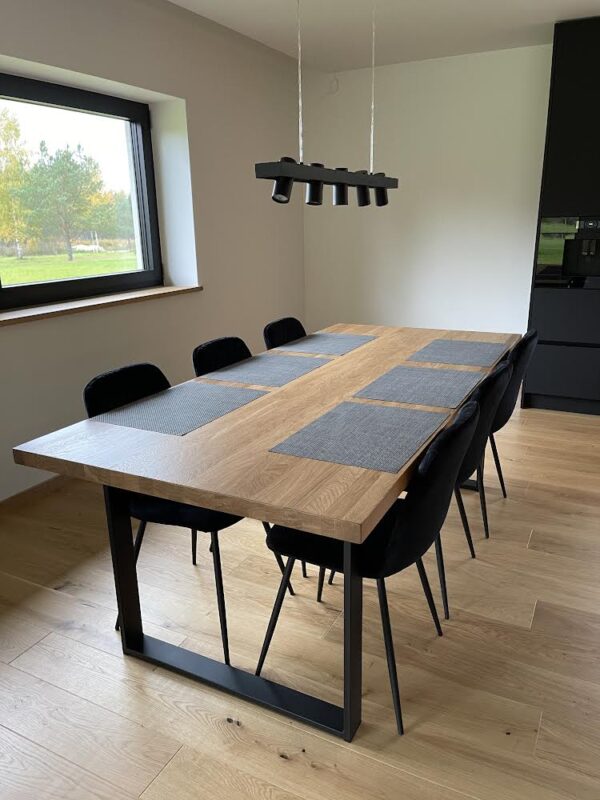 Söögilaud tamm 2400x1000mm - lakiga viimistlus