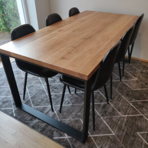 Söögilaud tamm 1800x900mm - lakiga viimistlus