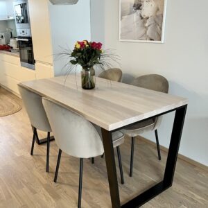 Söögilaud tamm 1400x800mm - Õlivaha viimistlus