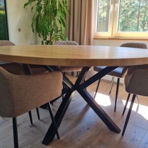 Söögilaud tamm ümmargune 1200mm - lakiga viimistlus